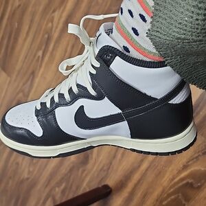 Nike Dunks hi-top